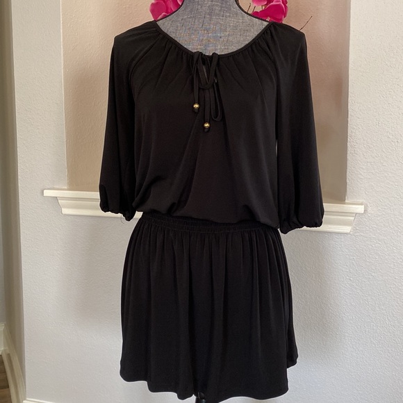 Little Black Dress - Picture 3 of 8